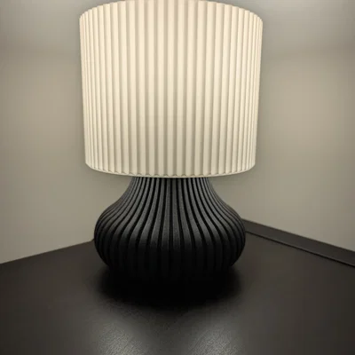 Chân đế đèn trang trí (Maker Lamp Stylized Base) in 3D độc đáo