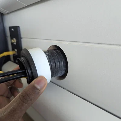 Giá đỡ ống conduit 2 inch (60mm)