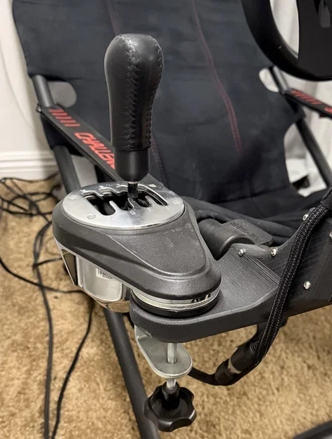 Ngàm gắn cần số TH8A cho Playseat Challenge cứng cáp - Image 2