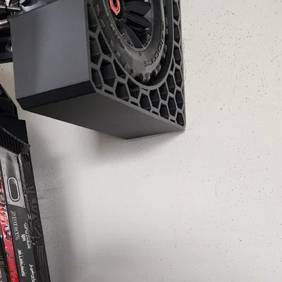 Giá treo tường cho xe RC Arrma Kraton 8s