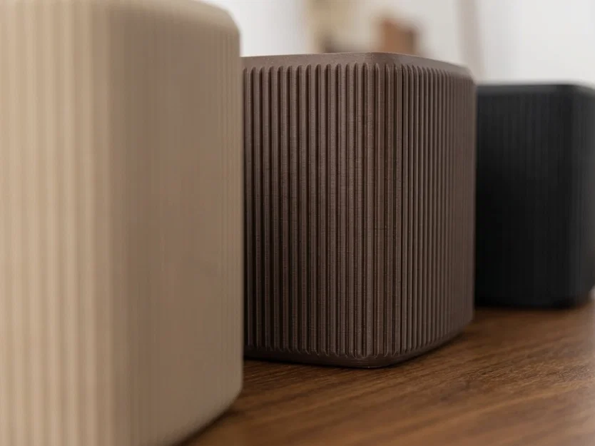 Hộp đa năng để bàn phong cách tối giản - Model in 3D - Image 4