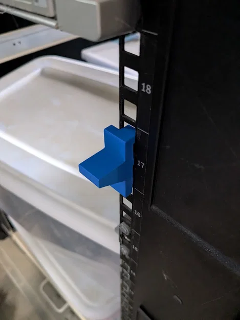 Pát Đỡ Kệ Tủ Rack 1U - Image 1