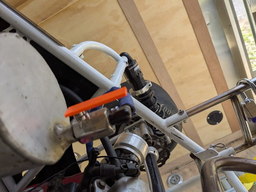 Tay cầm khóa van nhiên liệu 1/8" 316 PN63 - Phụ kiện in 3D hữu ích - Image 1