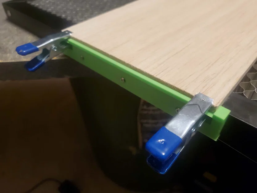Thanh kẹp cố định tấm gỗ cho máy cắt laser (Wood sheet holder) - Image 2