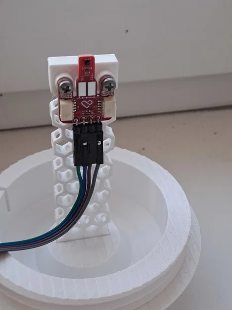 Đế gắn vỏ bảo vệ thiết bị đo thời tiết cho bậu cửa sổ - Image 3