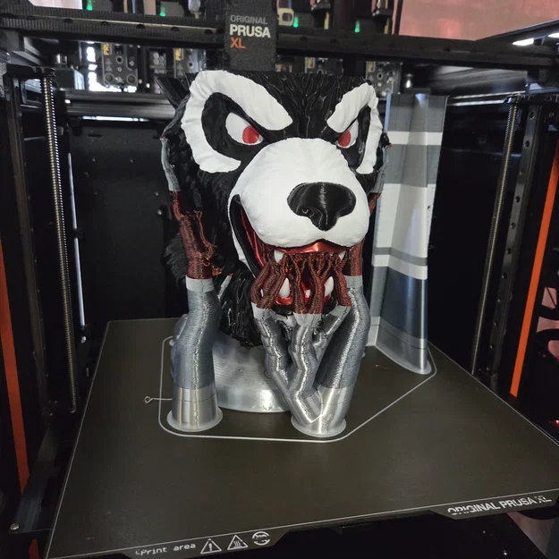 Mô hình tượng linh vật NC State Tuffy - Image 3