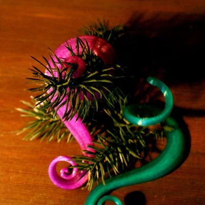 Móc Treo Trang Trí Hình Xoắn Ốc (Spiral Ornament Hanger)