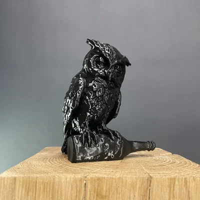 OwlyFans - AlkoOwl: Chú cú độc lạ cho bộ sưu tập của bạn