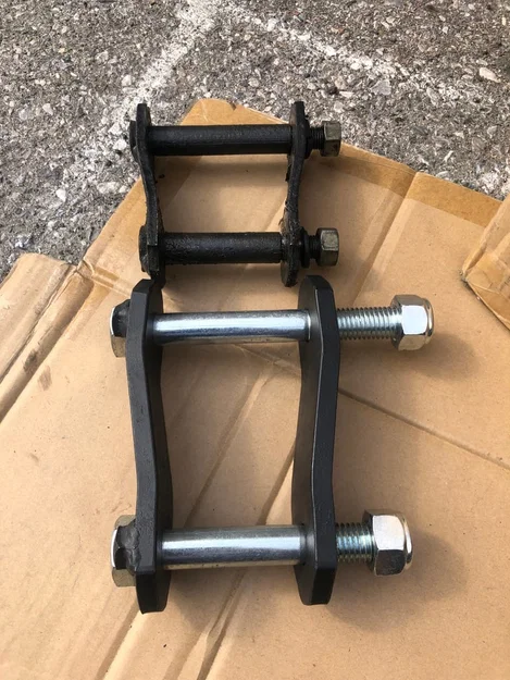 Nhíp xe Leaf Spring Shackle, Kiểu Nén - Image 1