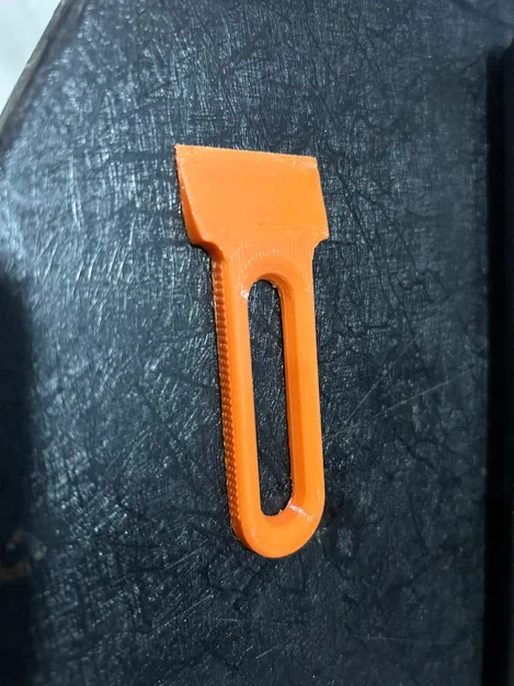 ErgoGrip Bed Scraper – Lưỡi Nạy Bàn In Góc Nghiêng + Tay Cầm Vân Nhám (Không Trầy Bàn) - Image 3