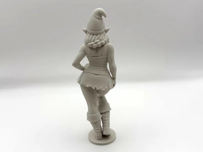 Mô hình Posing Female Gnome - Nàng Gnome Tạo Dáng - Image 3