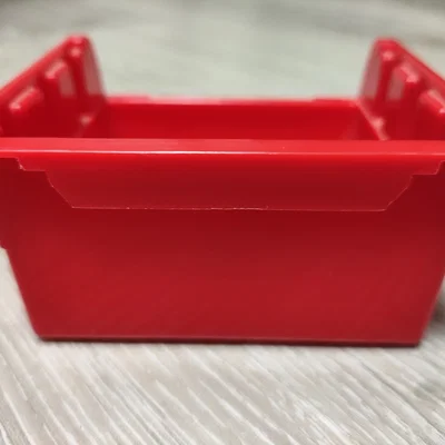 Giá đỡ hộp nhựa xếp chồng cho bảng Euro pegboard