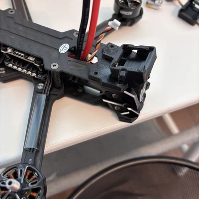 Ngàm gắn GPS phía trước cho Vapor D5