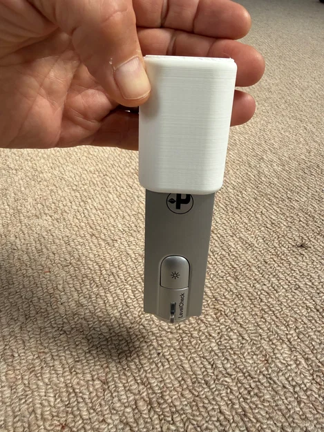 Giá treo tường cho thiết bị đo mức gas Truma LevelCheck - Image 6