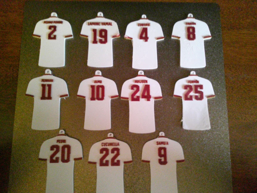 Móc khóa 3D hình áo đấu đội tuyển Tây Ban Nha 2026 - Image 1