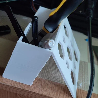 Kệ để dụng cụ đa năng trên bàn làm việc - Thiết kế in 3D tối ưu