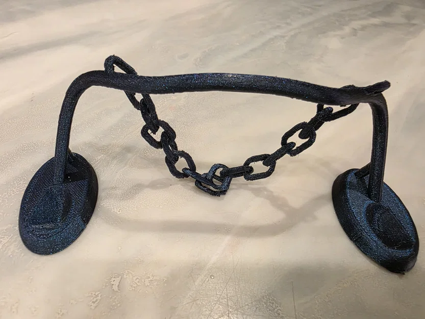 Giá đỡ tay cầm PS5 với phong cách dây xích cực chất - Image 4