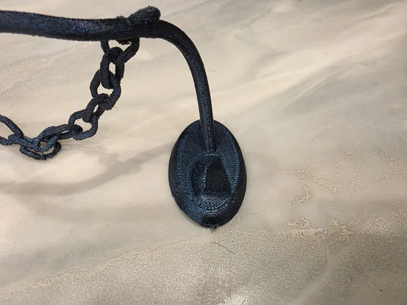 Giá đỡ tay cầm PS5 với phong cách dây xích cực chất - Image 5