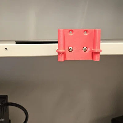 Giá treo tường cho đồng hồ vạn năng UNI-T