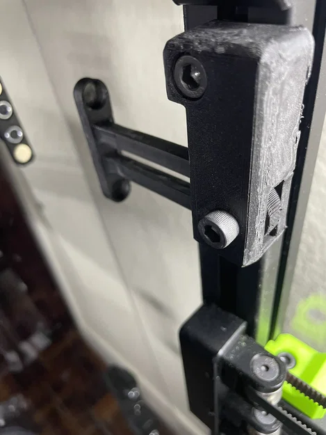 Bản lề thông gió nghiêng cho vỏ máy RatRig V-Core 4 - Image 7