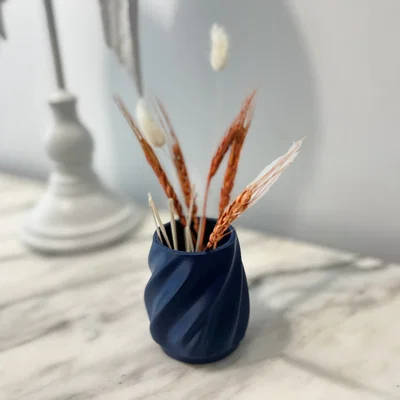 Wavy Bloom - Bình cắm hoa/Đồ đựng phong cách Japandi