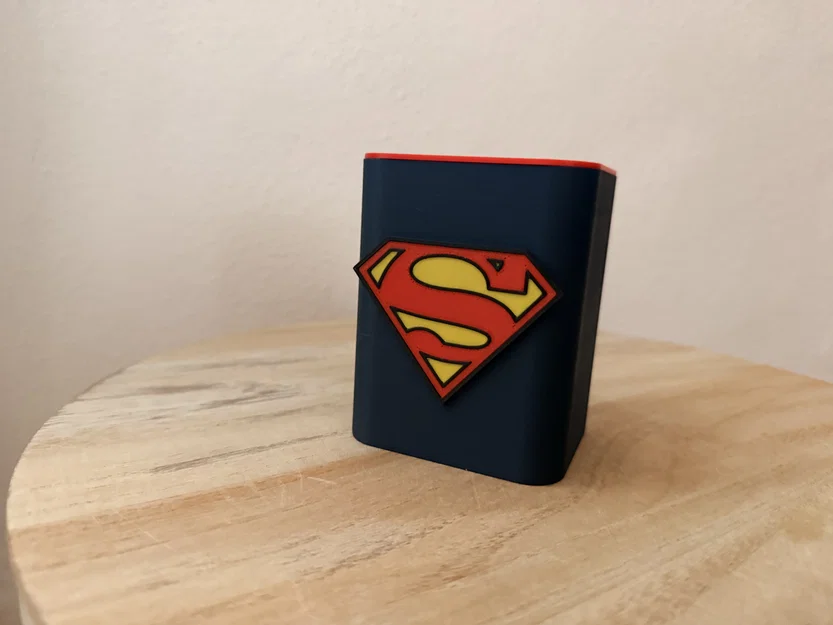 Ống đựng bút chủ đề Superman - Image 1