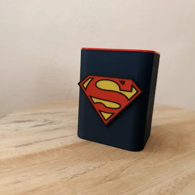 Ống đựng bút chủ đề Superman