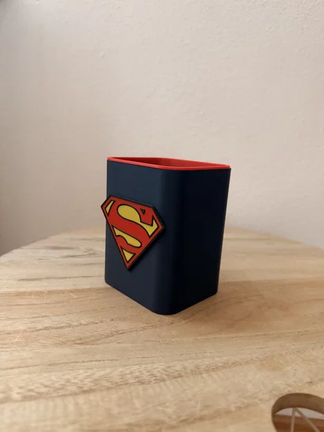 Ống đựng bút chủ đề Superman - Image 2