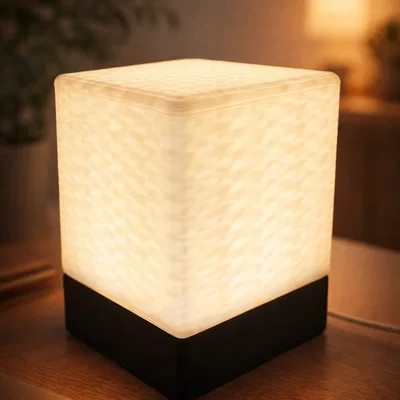 Đèn để bàn hiện đại, nhỏ gọn, tinh tế - 12,5cm, dùng LED 60mm