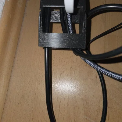 Bộ phụ kiện gắn xích quản lý dây cáp cho bàn làm việc