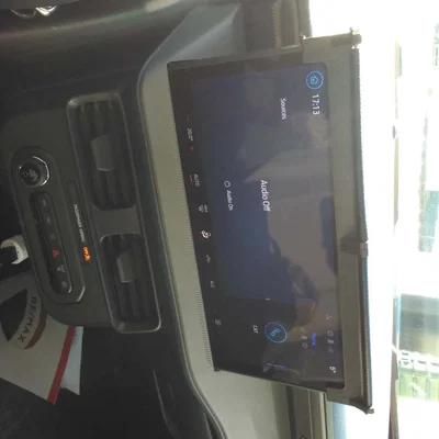 Giá đỡ rèm che màn hình giải trí cho Ford Maverick 2025+