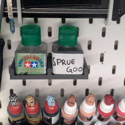 Giá treo đôi cho keo Tamiya trên bảng IKEA SKÅDIS (Tiện ích mô hình)