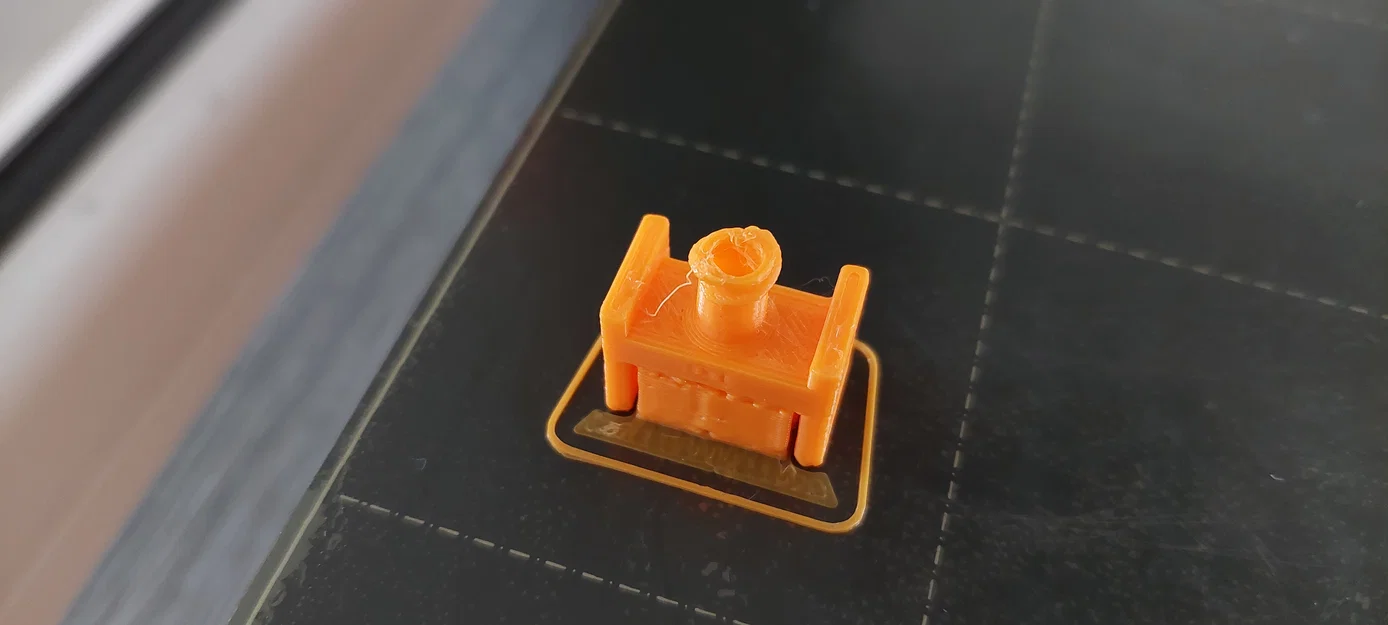 Giá đỡ bộ chuyển đổi Luer Adapter Holder - Thiết kế nhỏ gọn, tiện ích - Image 2