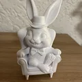 Mô hình chú thỏ quý ông ngồi ghế bành - Thumbnail 1