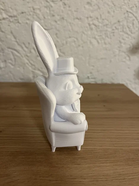 Mô hình chú thỏ quý ông ngồi ghế bành - Image 3