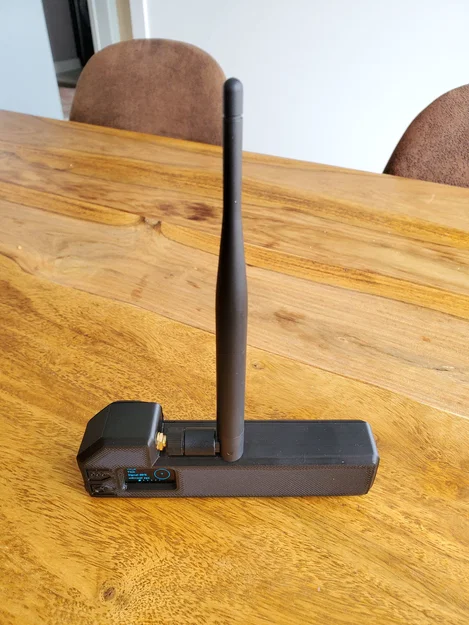 Vỏ ốp Heltec V3 cho Meshtastic - Thiết kế dài cho pin 18650 - Image 1