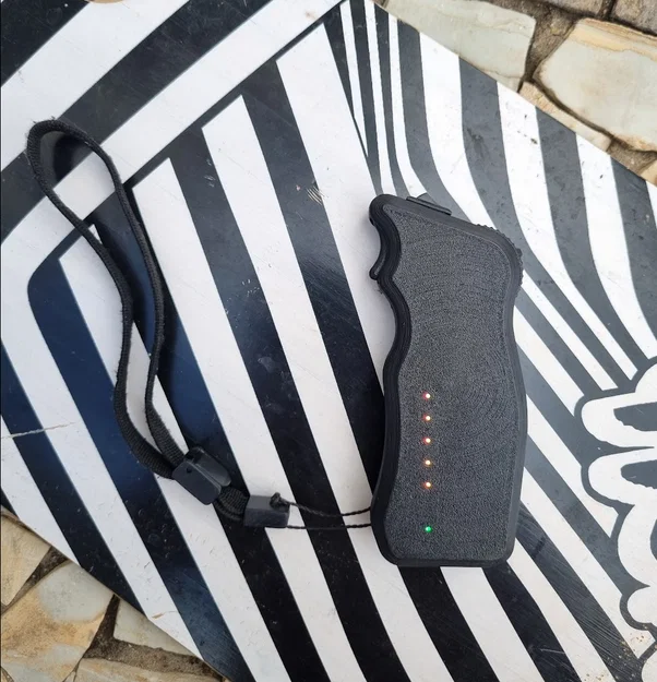 Tay cầm điều khiển ESK8 dùng ESP32 C3 - Image 1