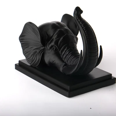 Tượng Bán Thân Voi Với Chiếc Vòi Hướng Lên