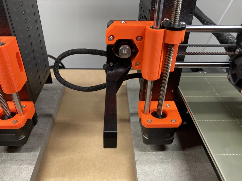 Thanh đèn LED gắn hông máy in Prusa i3 MK3 - Image 3