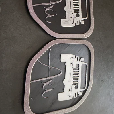 Bộ khay lót cốc cho hàng ghế sau xe Jeep Wrangler JL