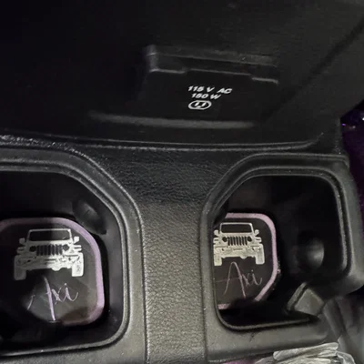 Bộ khay lót cốc cho hàng ghế sau xe Jeep Wrangler JL