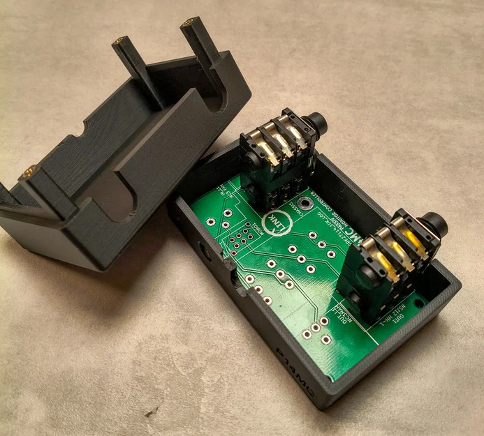 Vỏ hộp thiết bị điều khiển âm thanh thụ động P14MC (Passive Monitor Controller) - Image 4