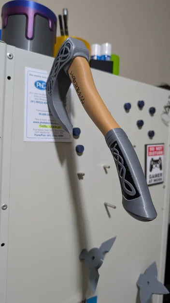 Nam châm hình chiếc rìu Axe Magnet trang trí cực chất - Image 1