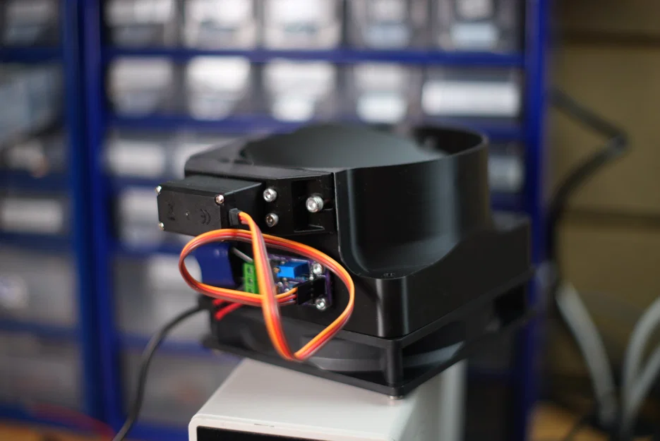 Quạt thông gió tự động đóng/mở bằng động cơ servo - Image 2