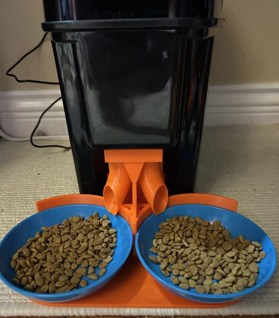 Nguyên mẫu bộ chia thức ăn cho Petsafe Simply Feed - Image 2