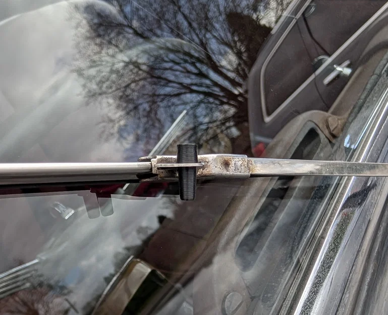 Chốt giữ lưỡi gạt nước (TPU) kiểu Lucas/Trico cho các dòng xe cổ đời 1940s/1950s - Image 1