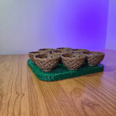 Đế Trưng Bày Trứng Phục Sinh – Kệ Đựng 8 Quả Với Thiết Kế Tổ Chim Đan Lát