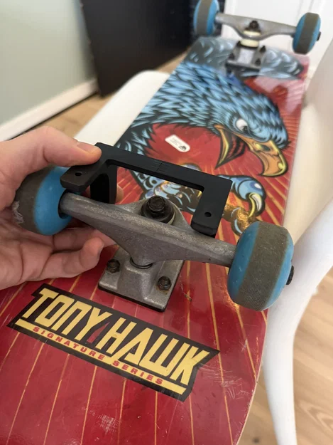 Móc treo ván trượt Skateboard trên tường - Image 2