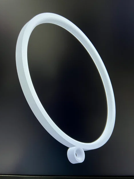 Vòng giữ dây nắp đậy phích cắm - Phụ kiện in 3D tiện lợi - Image 1