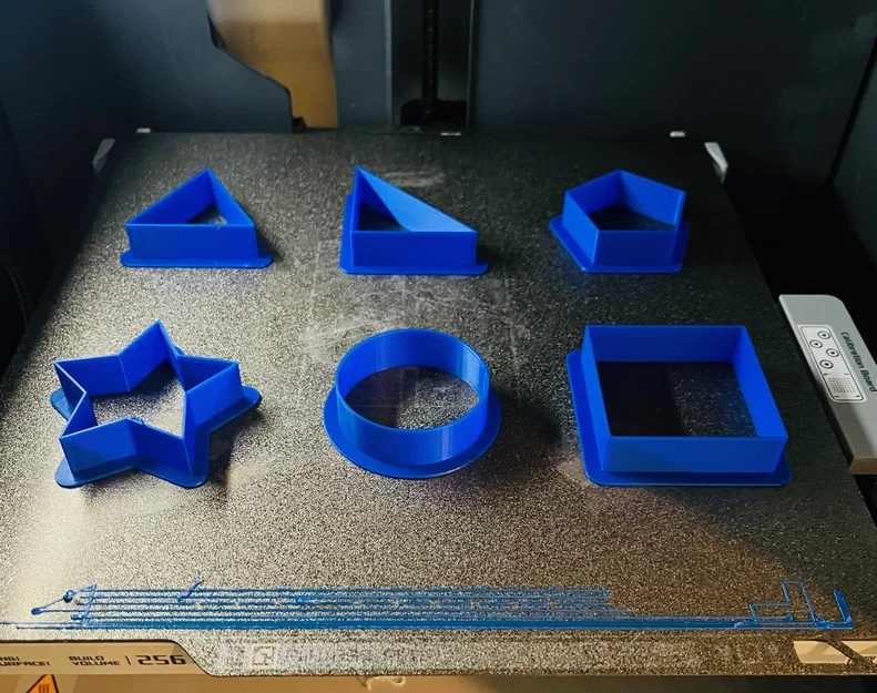 Bộ Khuôn Cắt Hình Khối (Play Dough Shapes Set) Cho Bé Yêu - Image 2